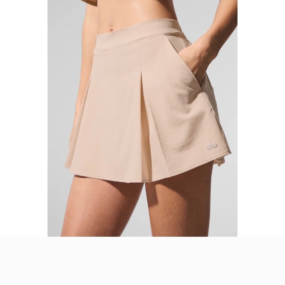 ALO Yoga Tan Mini Skirt - Picture 4 of 4
